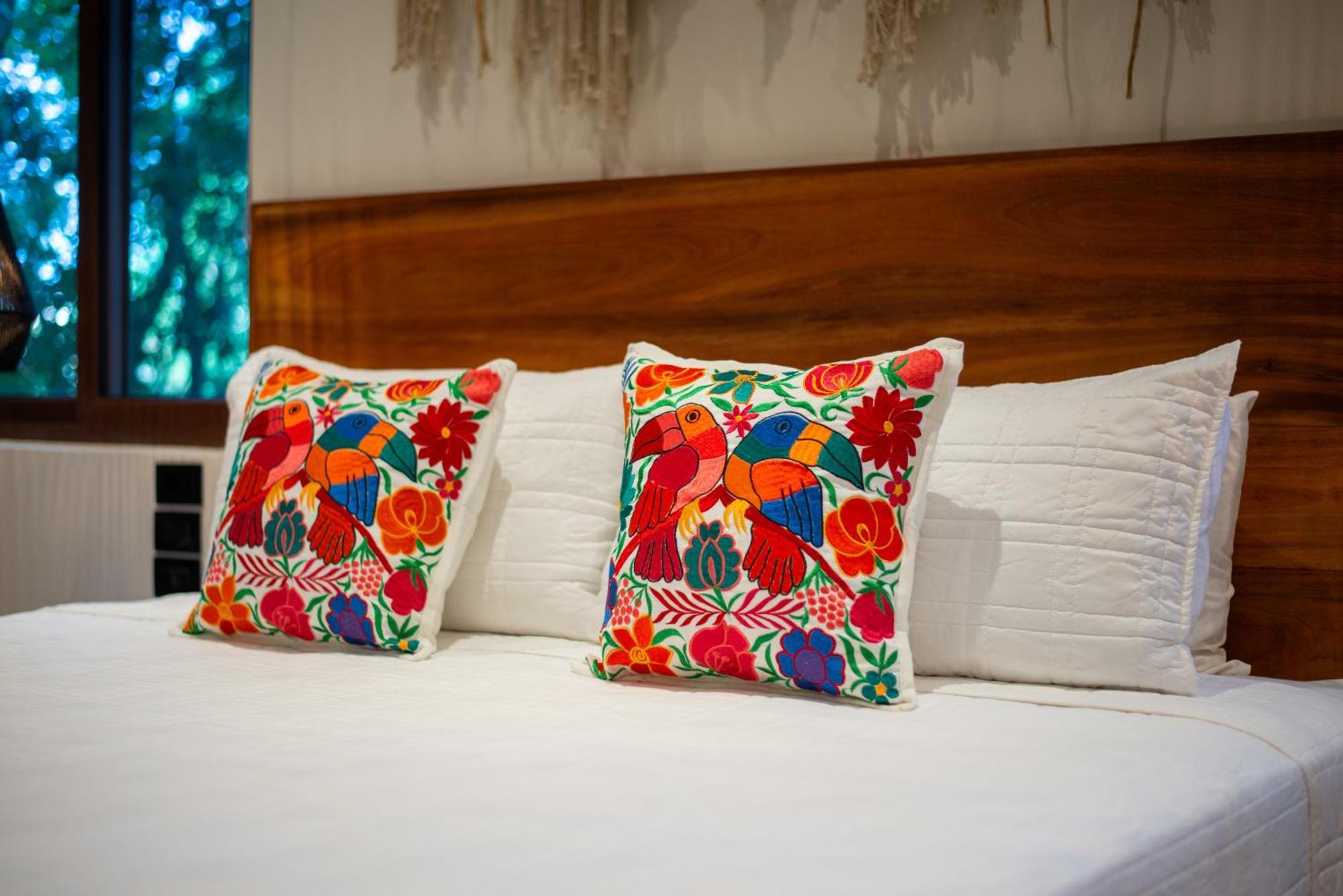 El Rey Loro - Lux 4 Bed Villa @Bluedeertulum Exterior photo